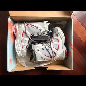 32 Northwave snowboarding boots